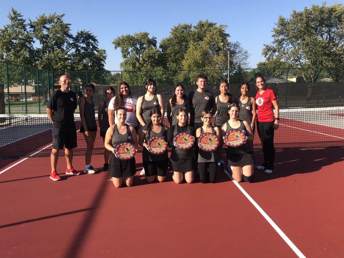 Girls tennis honors their departing teammates on senior night Oct. 3.