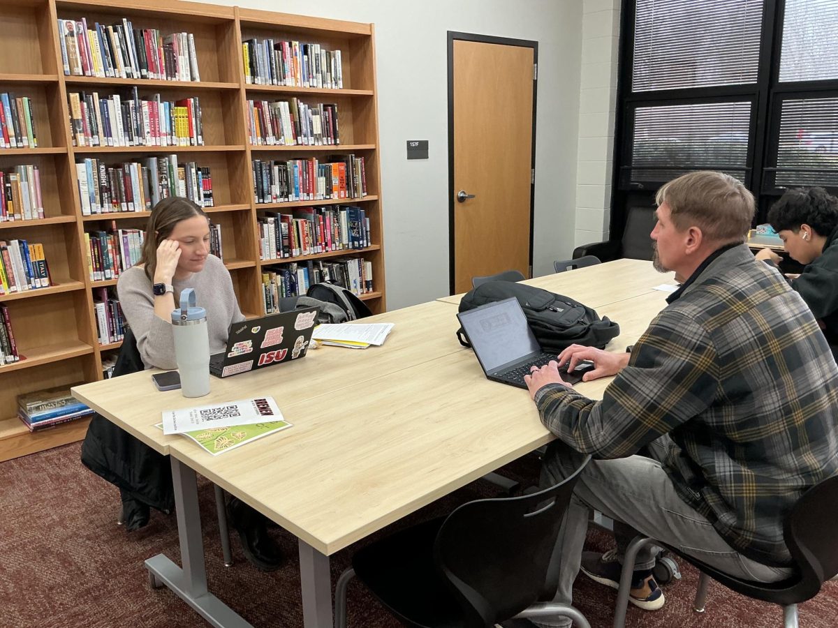 Ms. McHale and Mr. Cappel, set up in Bremen's IMC for after-school tutoring. This tutoring is available to students every Tuesday, Wednesday and Thursday from 3:00 to 4:00 during the school year. Through Bremen's after-school tutoring program, students can get help with various subjects such as English and Science; they can get assistance with homework and school projects. 